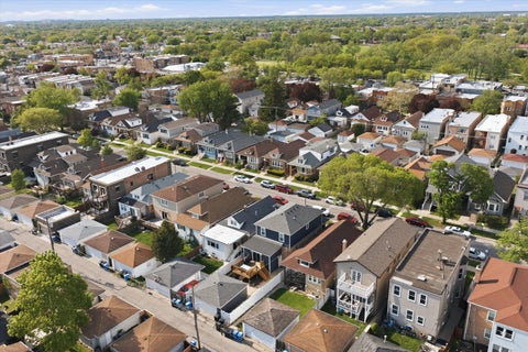 Tiny photo for 5411 W Byron Street, Chicago, IL 60641 (MLS # 12690960)