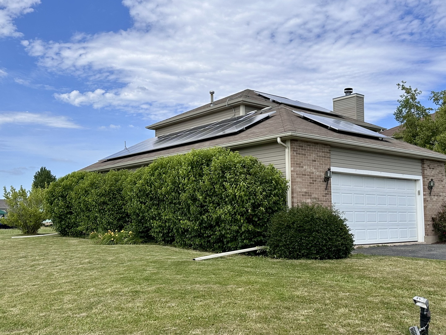 811 Waterstone Way