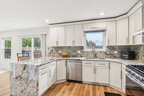 Tiny photo for 584 Lakewood Farms Drive, Bolingbrook, IL 60490 (MLS # 12467701)