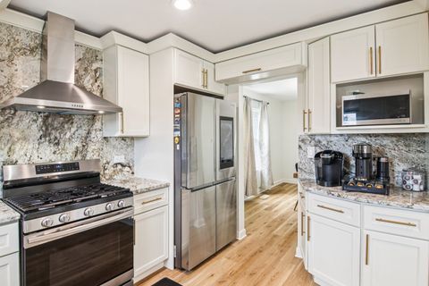 Tiny photo for 584 Lakewood Farms Drive, Bolingbrook, IL 60490 (MLS # 12467701)