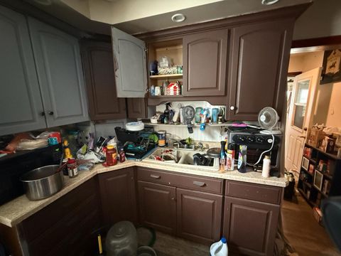 Tiny photo for 1040 3rd Street, Lasalle, IL 61301 (MLS # 12442193)