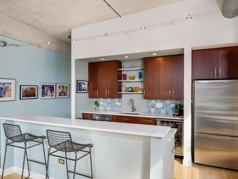 Tiny photo for 1910 S Indiana Avenue #321, Chicago, IL 60616 (MLS # 12484218)