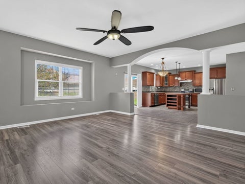 Tiny photo for 1010 Heritage Drive, Diamond, IL 60416 (MLS # 12772820)