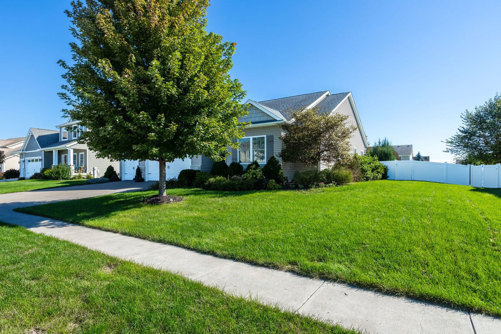 5659 IDAHO Drive