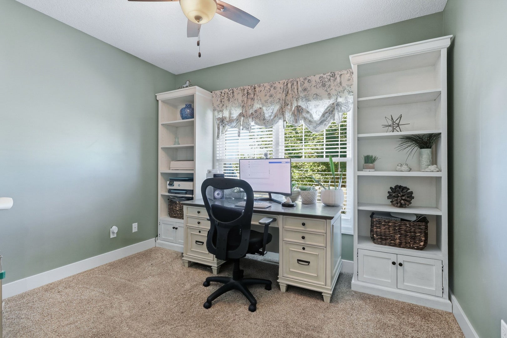 5659 IDAHO Drive