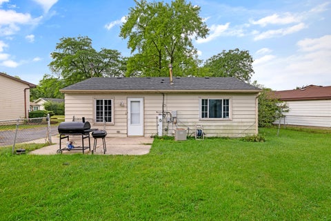 Tiny photo for 3614 Wheelwood Court, Hazel Crest, IL 60429 (MLS # 12757825)