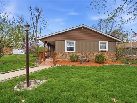 Photo of 208 NW Madison Street, Hopedale, IL 61747 (MLS # 12605867)