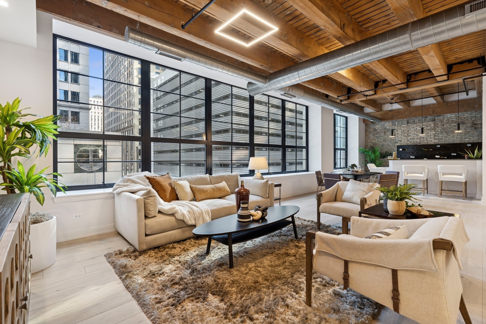223 W LAKE Street 4N