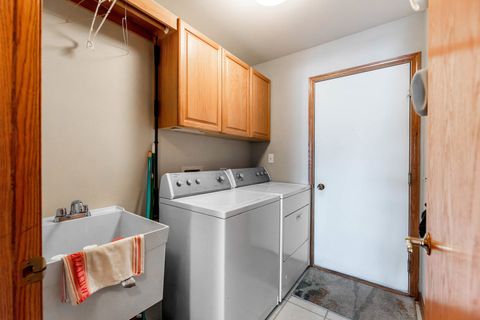 Tiny photo for 14517 Albany Avenue, Lemont, IL 60439 (MLS # 12488487)