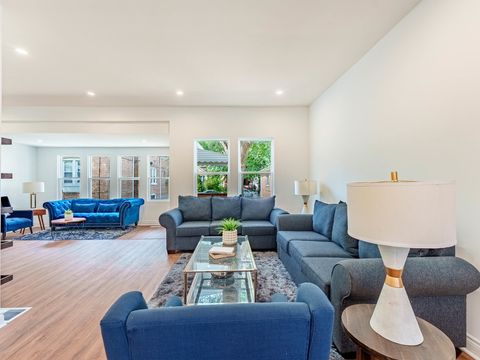 Tiny photo for 2343 Ridgeland Avenue, Berwyn, IL 60402 (MLS # 12563214)