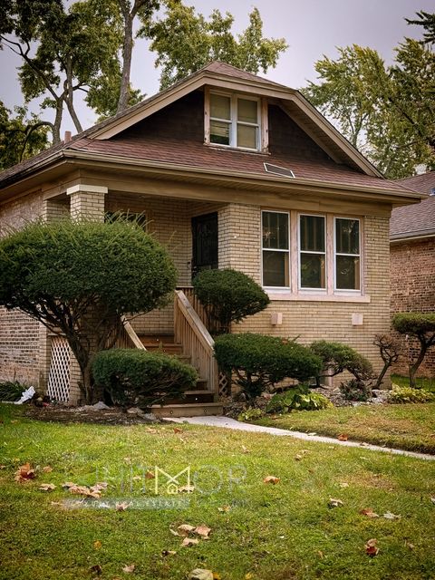 Photo of 8505 S Vernon Avenue, Chicago, IL 60619 (MLS # 12501351)