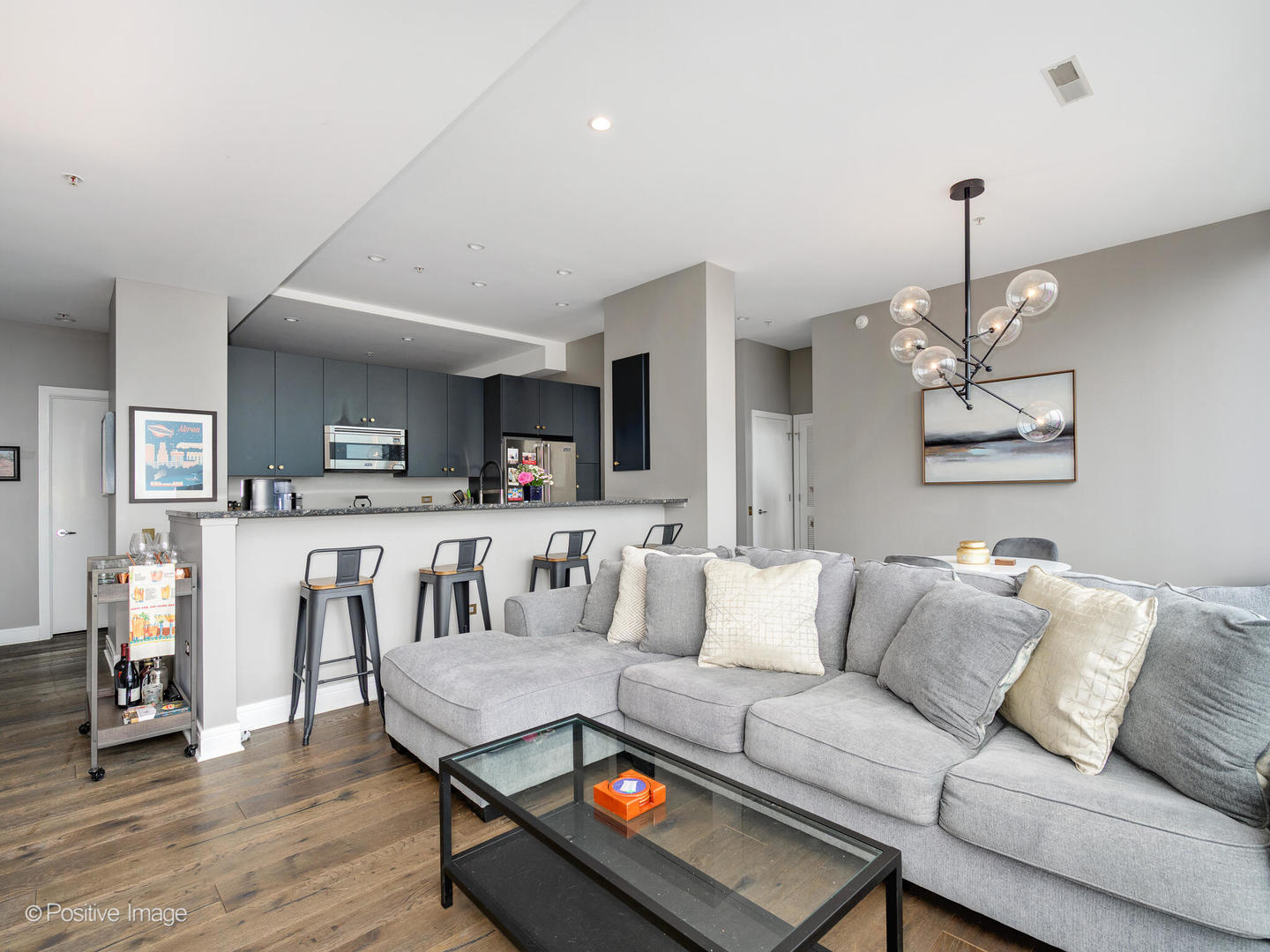 500 W Superior Street 1202