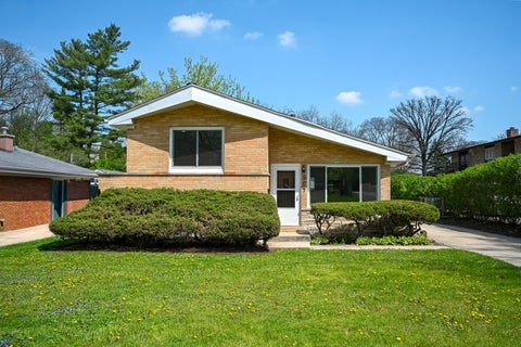 Photo of 507 N Kenilworth Avenue, Glen Ellyn, IL 60137 (MLS # 12713181)