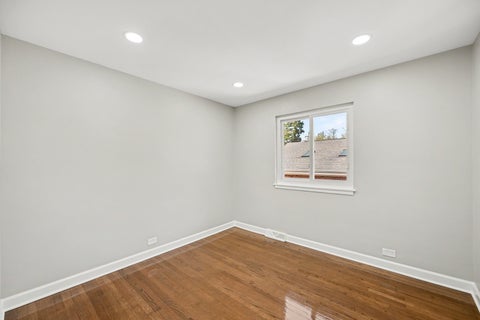 Tiny photo for 507 N Kenilworth Avenue, Glen Ellyn, IL 60137 (MLS # 12713181)