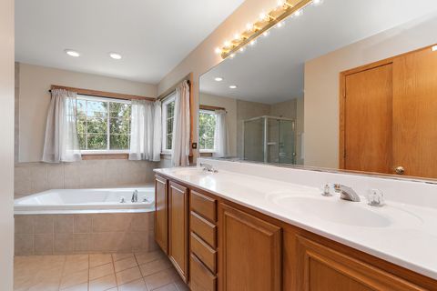 Tiny photo for 8643 SHIRE Court, Frankfort, IL 60423 (MLS # 12432016)