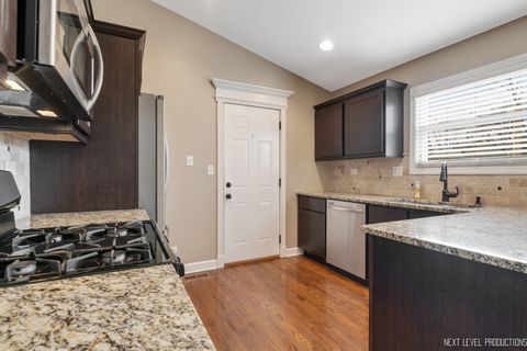 Tiny photo for 1931 Ridgefield Lane, Naperville, IL 60565 (MLS # 12490483)