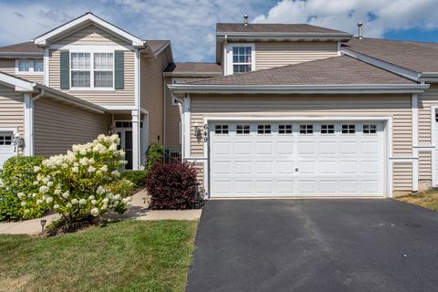 649 N Fox Trail Round Lake IL 60073