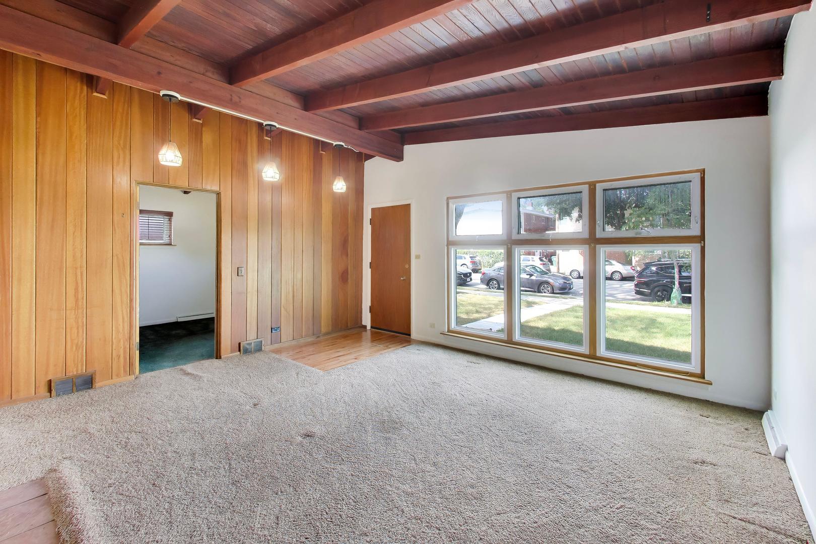 9039 Niles Center Road