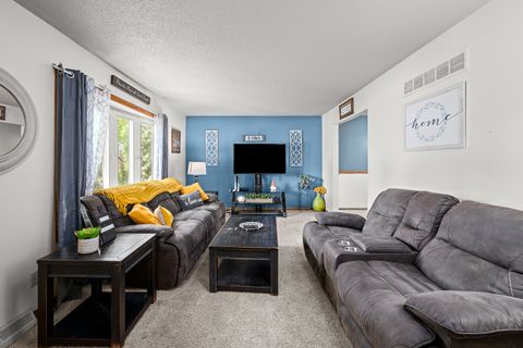 Tiny photo for 3005 N Pine Street, Davenport, IA 52804 (MLS # 12632008)