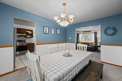 Tiny photo for 3005 N Pine Street, Davenport, IA 52804 (MLS # 12632008)