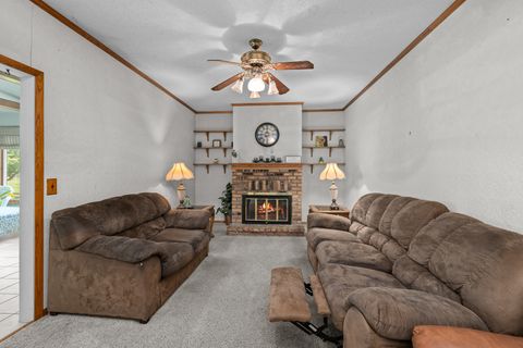 Tiny photo for 3005 N Pine Street, Davenport, IA 52804 (MLS # 12632008)