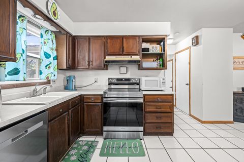 Tiny photo for 3005 N Pine Street, Davenport, IA 52804 (MLS # 12632008)