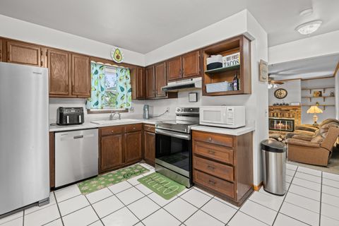 Tiny photo for 3005 N Pine Street, Davenport, IA 52804 (MLS # 12632008)