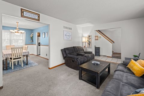 Tiny photo for 3005 N Pine Street, Davenport, IA 52804 (MLS # 12632008)