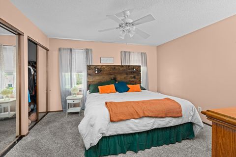 Tiny photo for 3005 N Pine Street, Davenport, IA 52804 (MLS # 12632008)