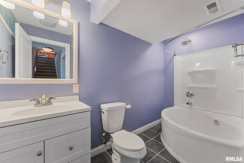 Tiny photo for 6451 FRIENDSHIP Path, Bettendorf, IA 52722 (MLS # QC4267390)