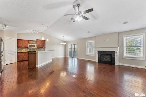 Tiny photo for 6451 FRIENDSHIP Path, Bettendorf, IA 52722 (MLS # QC4267390)