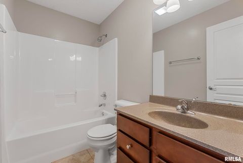 Tiny photo for 6451 FRIENDSHIP Path, Bettendorf, IA 52722 (MLS # QC4267390)