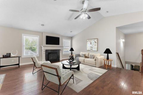 Tiny photo for 6451 FRIENDSHIP Path, Bettendorf, IA 52722 (MLS # QC4267390)