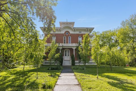 Photo of 503 S State Street, Champaign, IL 61820 (MLS # 12642688)