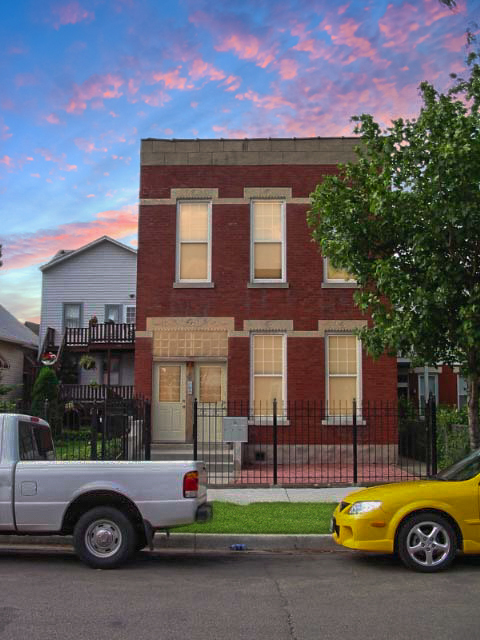 2148 W Erie Street