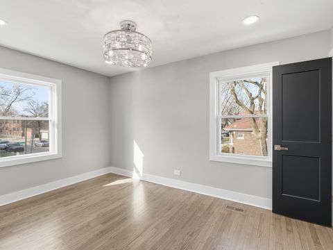 Tiny photo for 600 E 87th Place, Chicago, IL 60619 (MLS # 12615927)