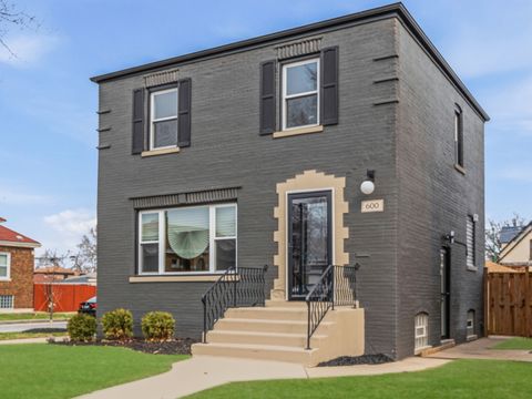 Photo of 600 E 87th Place, Chicago, IL 60619 (MLS # 12615927)