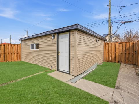 Tiny photo for 600 E 87th Place, Chicago, IL 60619 (MLS # 12615927)