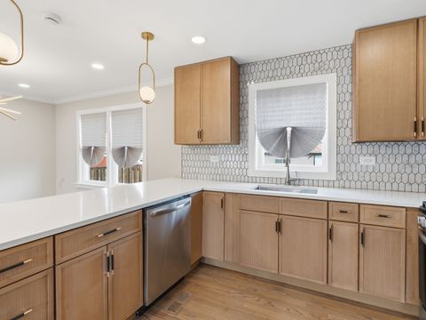 Tiny photo for 600 E 87th Place, Chicago, IL 60619 (MLS # 12615927)