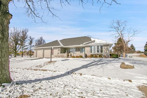 Tiny photo for 3700 Monarch Circle, Naperville, IL 60564 (MLS # 12552349)