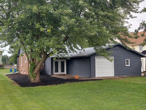 Tiny photo for 410 S Main Street, Flanagan, IL 61740 (MLS # 12446162)
