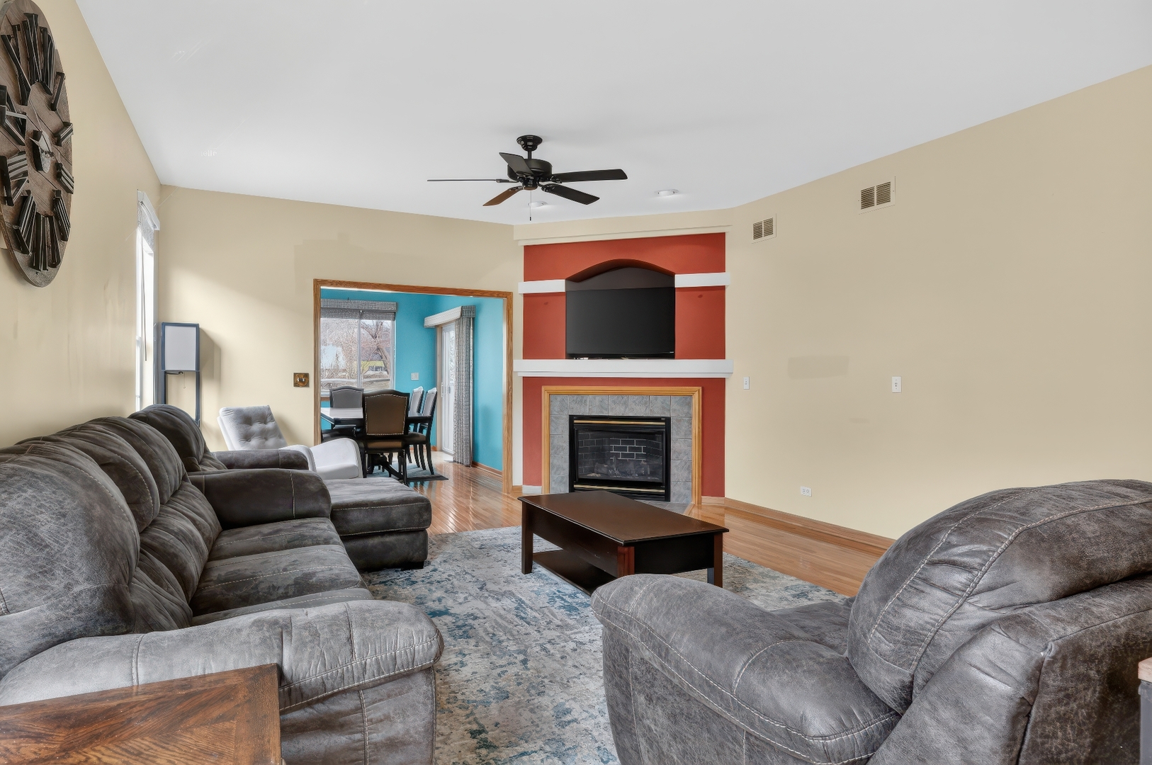 39 W Vandermeer Drive