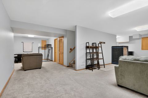 Tiny photo for 39 W Vandermeer Drive, Antioch, IL 60002 (MLS # 12560063)