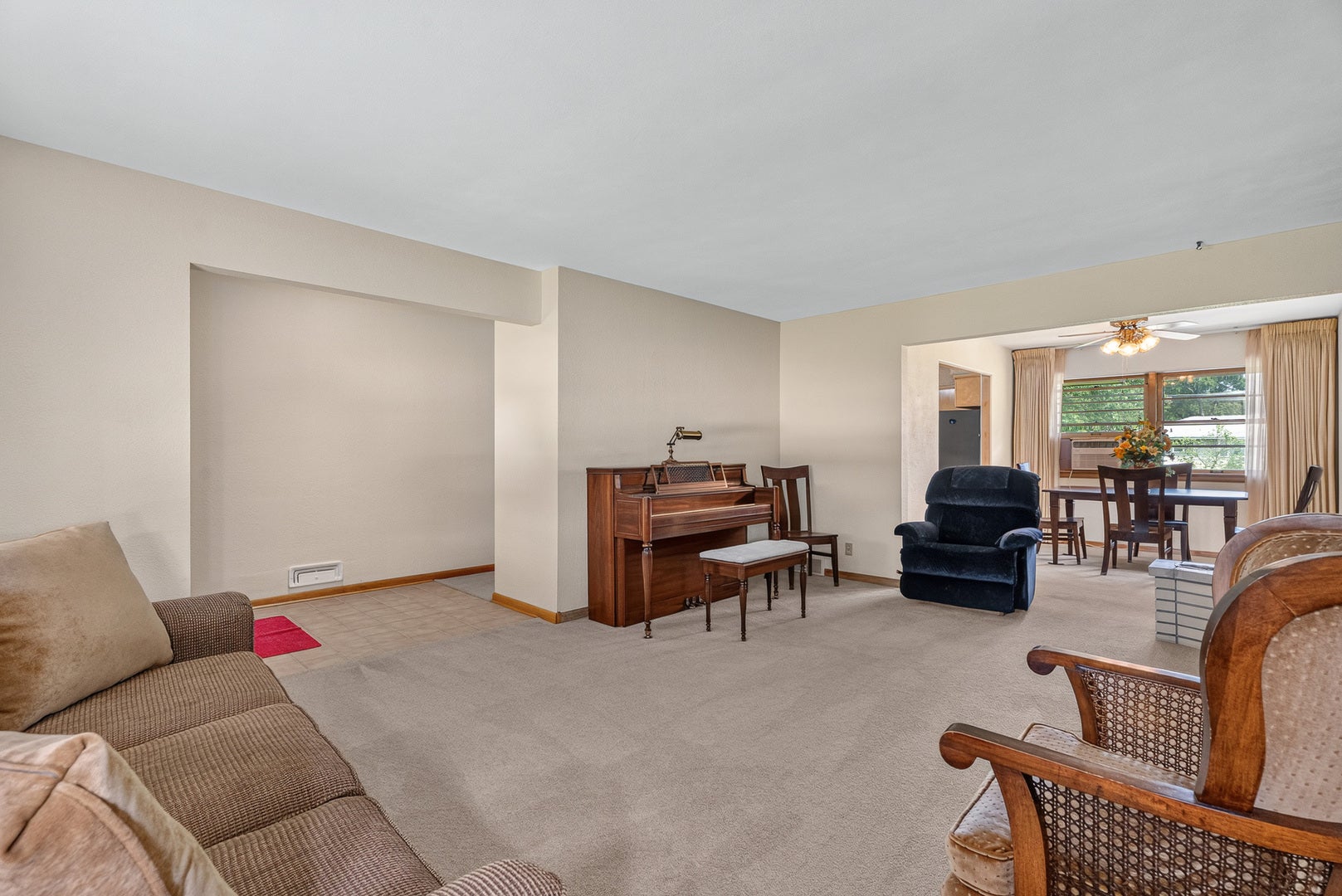 3300 Pinecrest Drive