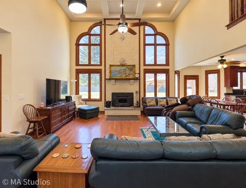 Tiny photo for 9030 Elm Avenue, Burr Ridge, IL 60527 (MLS # 12791356)