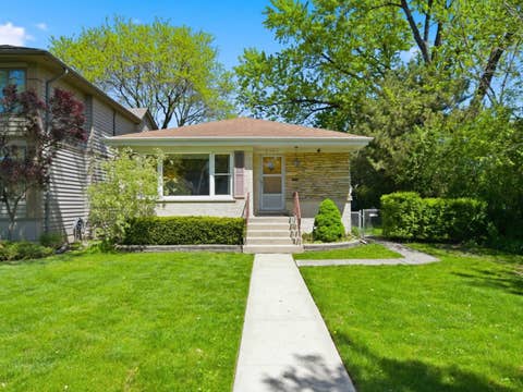 Photo of Park Ridge, IL 60068 (MLS # 12644548)