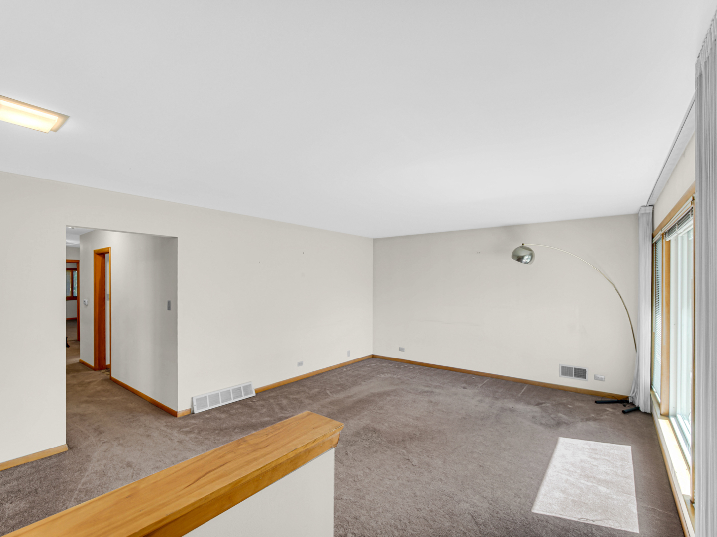 1212 W Talcott Road