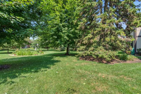 Tiny photo for 11210 S Cherry Court #52D, Palos Hills, IL 60465 (MLS # 12719165)