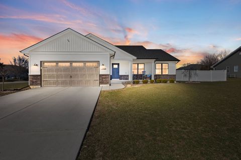 Photo of 1059 Hummingbird Lane, Peotone, IL 60468 (MLS # 12594172)