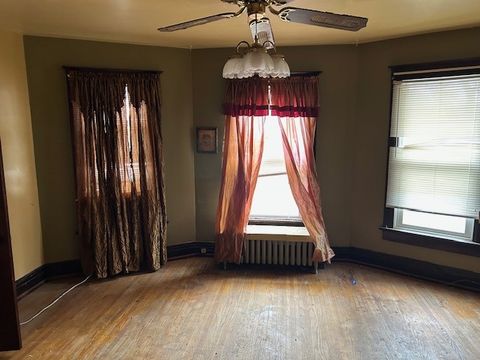 Tiny photo for 519 N Broadway Street, Joliet, IL 60435 (MLS # 12588134)